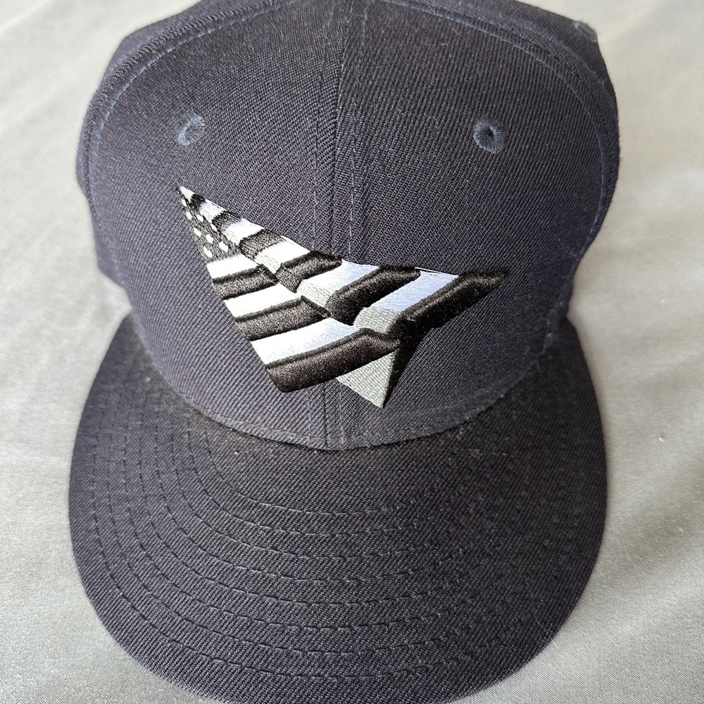 New Era Roc Nation Navy Snapback MINT